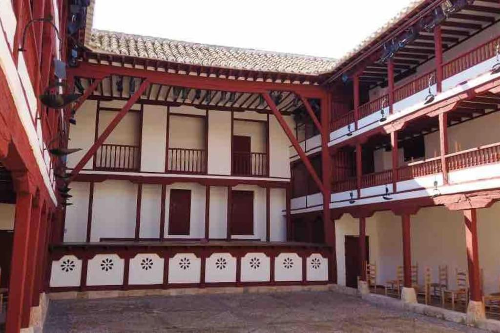 Apto. Singular En La Mancha Banco De Inversiones Argamasilla de Alba 外观 照片